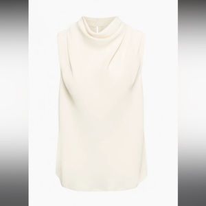 ✨Aritzia Babaton “Carter” white blouse top - size L